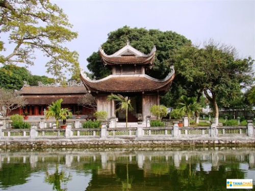 Văn Miếu Mao Điền, Đền Tranh, Chùa Nôm